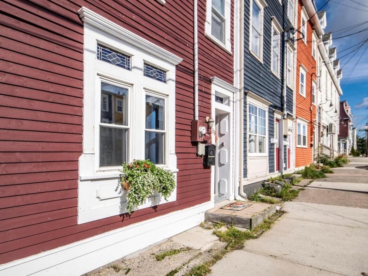 Villa Historic Jelly Bean Row House, Walk To Signal Hill St. John's Exterior foto